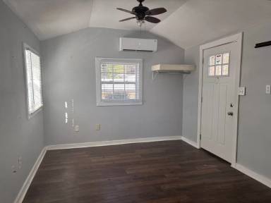 Main picture of 2015 Hardy St