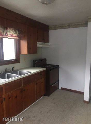 Main picture of 1496 Grafton Rd