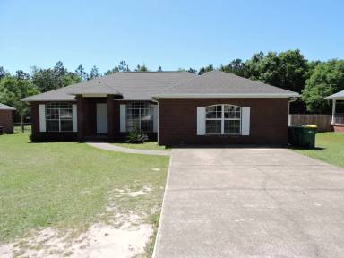 Main picture of 5834 Antler Way