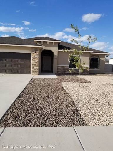 Main picture of 302 Baler Ln