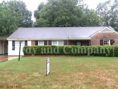 Main picture of 3163 Cromwell Ave