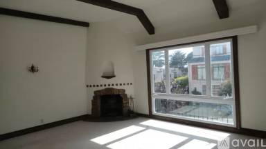 Main picture of 762-764 30 Ave House