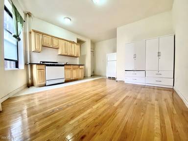 Main picture of 4214 Union St
