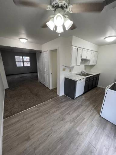 Main picture of 2302 Glendale Blvd