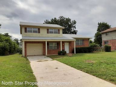 Main picture of 3208 Rita Ln NW