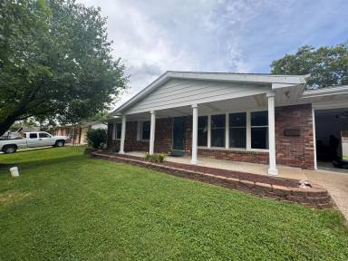 Main picture of 2944 Homewood Ave