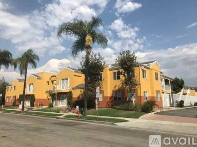 Main picture of 212 S Orange Ave