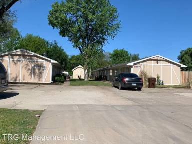 Main picture of 1029 S Glenn St