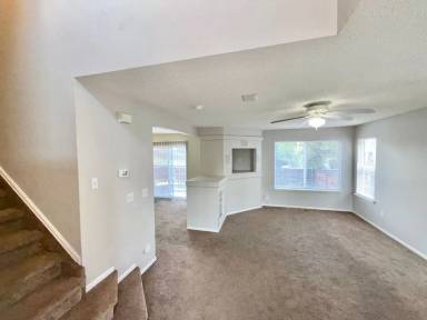 Main picture of 4899 Saddle Ridge Dr