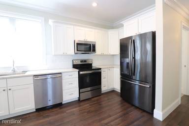 Main picture of 140 Minden St