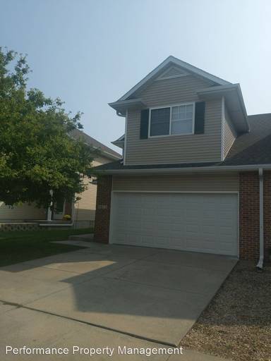 Main picture of 8815 Venice Ln