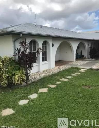 Main picture of 2709 SW Santa Barbara Pl