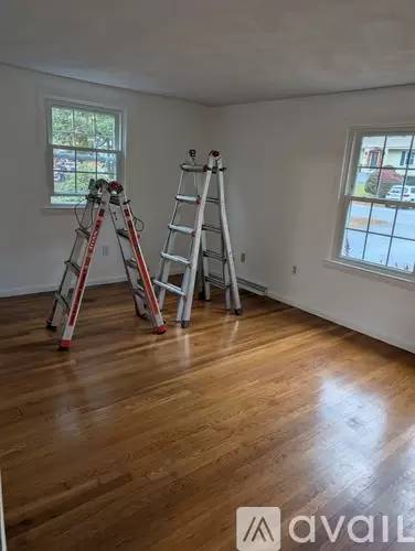 Main picture of 31 Carline Dr
