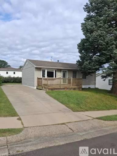 Main picture of 2293 Trygg Dr