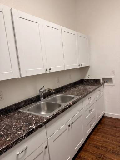Main picture of 206 2nd St