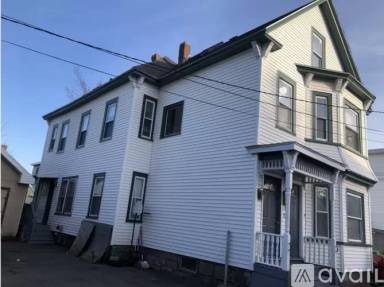 Main picture of 9 Caddell Ave