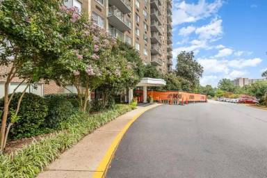 Main picture of Hunting Creek Club Condominiums
