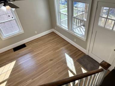 Main picture of 706 6th St