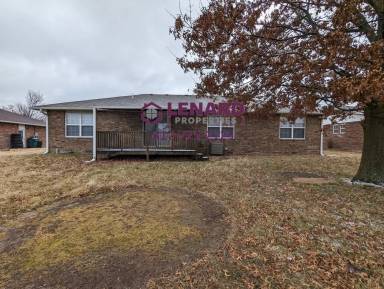 Main picture of 2355 W South St