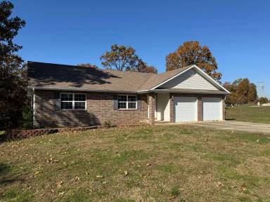 Main picture of 21110 Larson Rd
