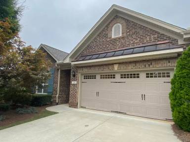 Main picture of 204 Friedberg Village Dr