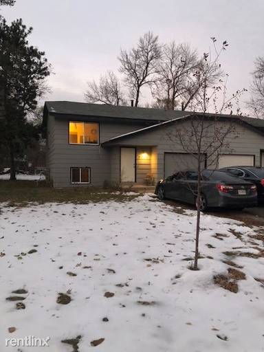 Main picture of 2743 111th Ave NW