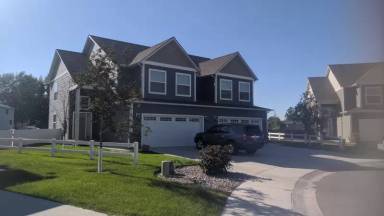 Main picture of 29 Muskrat Dr