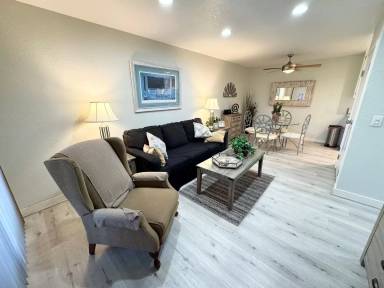 Main picture of 2820 N Arcadia Ct