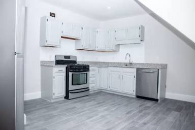 Main picture of 12 Belfort St