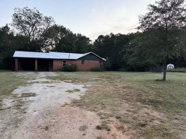 Main picture of 1281 Turner Rd