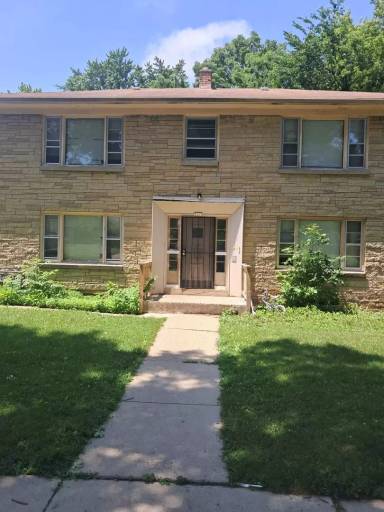 Main picture of 5215 N 55th St