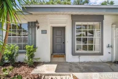Main picture of 7131 Parkside Villas Dr N
