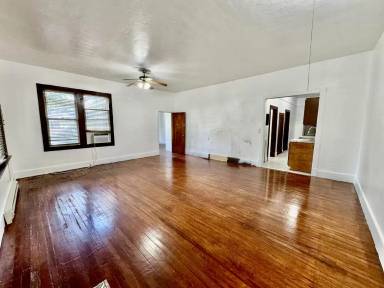 Main picture of 2934 Selma St
