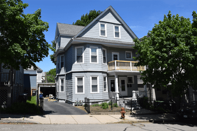 Main picture of 17 Dow St