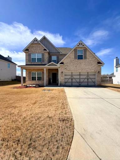 Main picture of 215 Shoshone Cir