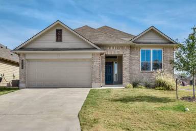 Main picture of 631 Hollyhock Dr