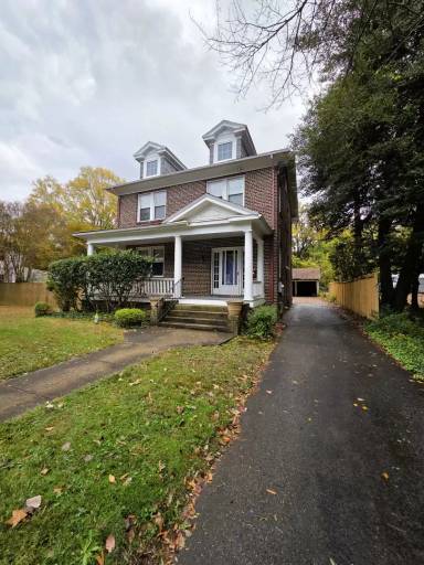 Main picture of 4008 Crutchfield St