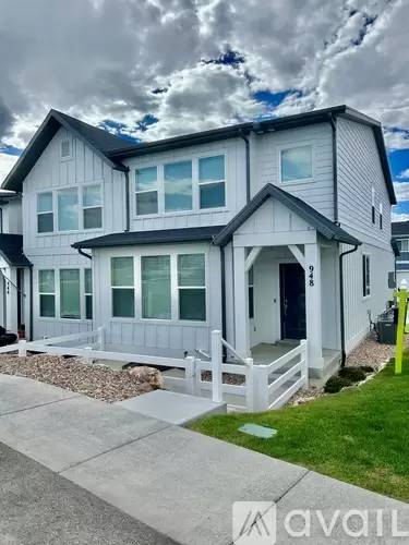 Main picture of 948 W Purpledisk Ct