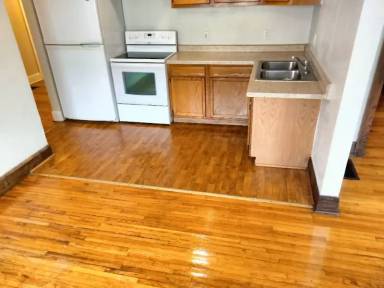 Main picture of 3416 Chicago Ave