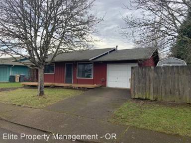 Main picture of 3299 SE Hathaway Dr