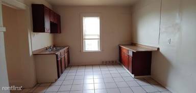 Main picture of 2965-67 N Richards St