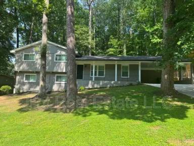 Main picture of 3240 Pyrite Cir SW