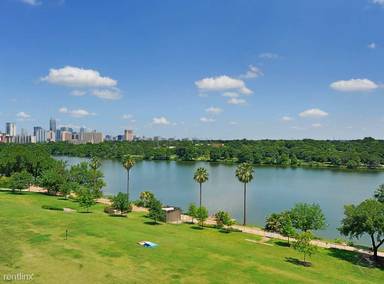 Main picture of 1602 E Riverside Dr