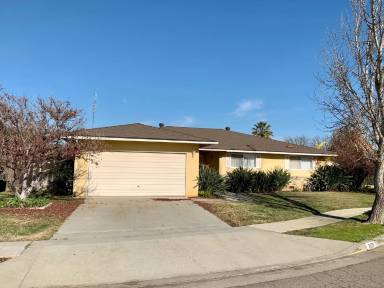 Main picture of 3026 E Ellery Ave