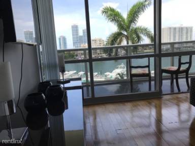 Main picture of King Cole Condominium