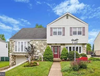 Main picture of 9813 Ferndale St