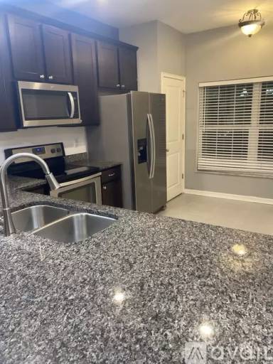 Main picture of 1105 Hillhurst Dr