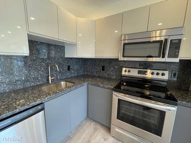 Main picture of 1024-1028 Commonwealth Ave Apartments