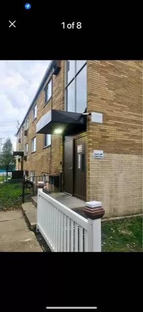 Main picture of 7919 Lake Ave