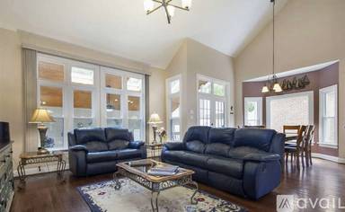 Main picture of 103 Ethans Glen Ct